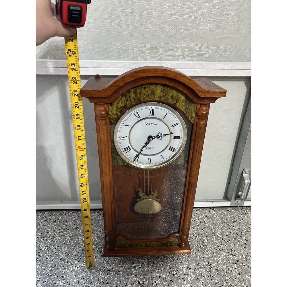 Bulova Westminster Chime Quartz Wall Clock Pendulum Wooden Case Vintage Untested - Picture 3 of 4